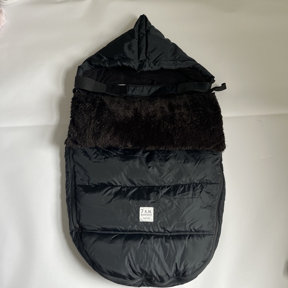 7‎ AM Enfant PlushPOD Pod20 Black Plush Medium/ Large 18MT-3T